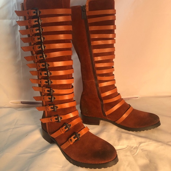 XCLT Luxury Rebel Leigh tall buckle boots - Picture 8 of 16